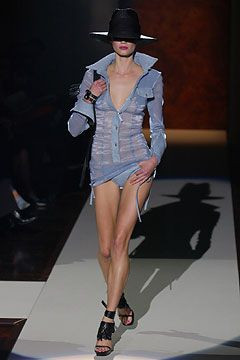 Gianfranco Ferré fashion show for Spring/Summer 2004