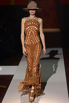 Gianfranco Ferré fashion show for Spring/Summer 2004
