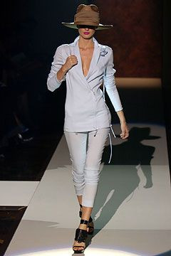 Gianfranco Ferré fashion show for Spring/Summer 2004