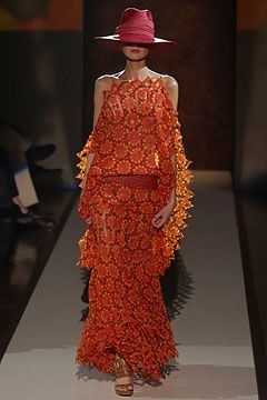 Gianfranco Ferré fashion show for Spring/Summer 2004