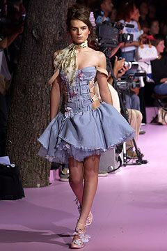 D&G fashion show for Spring/Summer 2004