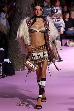 D&G fashion show for Spring/Summer 2004