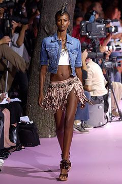 D&G fashion show for Spring/Summer 2004