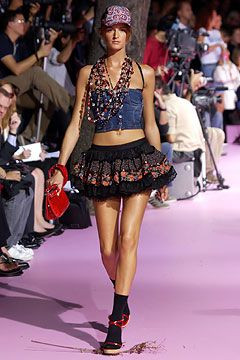 D&G fashion show for Spring/Summer 2004