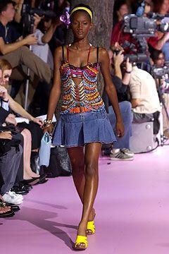 D&G fashion show for Spring/Summer 2004