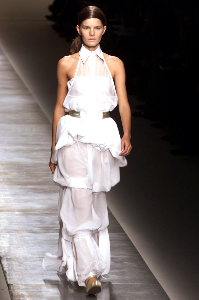 Givenchy Haute Couture fashion show for Spring/Summer 2002
