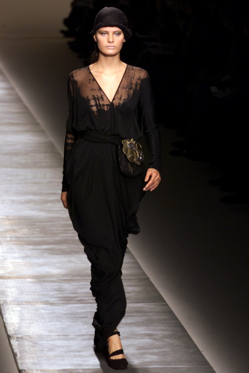 Isabeli Fontana featured in  the Givenchy Haute Couture fashion show for Spring/Summer 2002