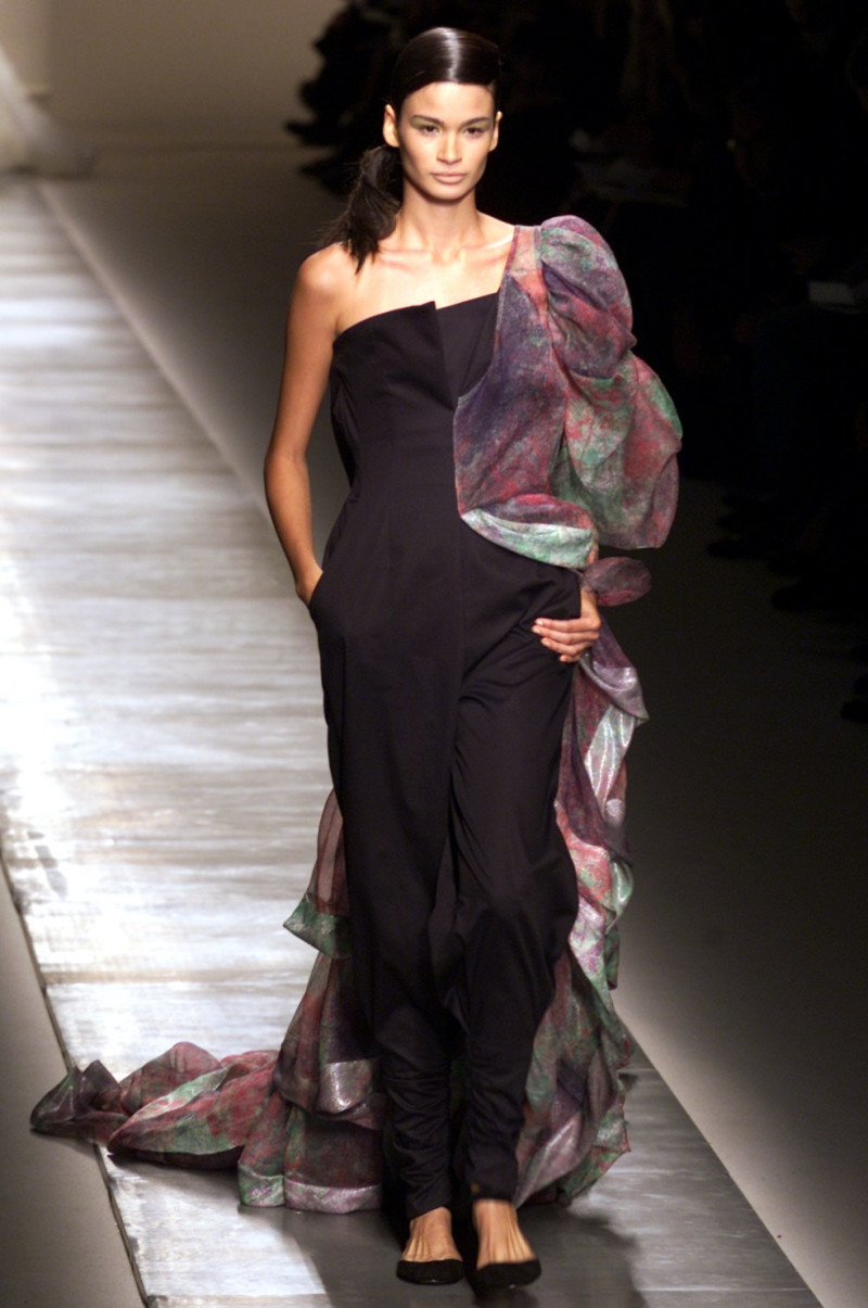 Givenchy Haute Couture fashion show for Spring/Summer 2002