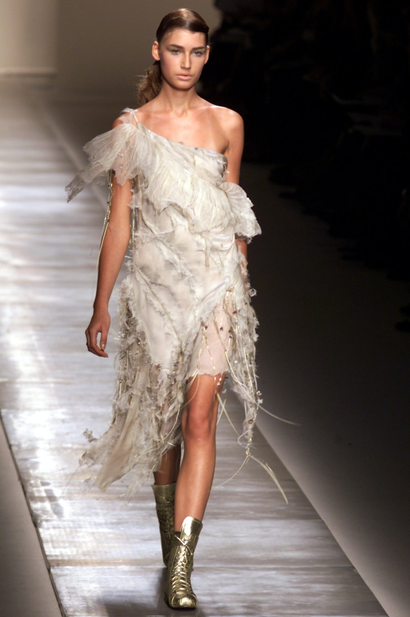 Givenchy Haute Couture fashion show for Spring/Summer 2002