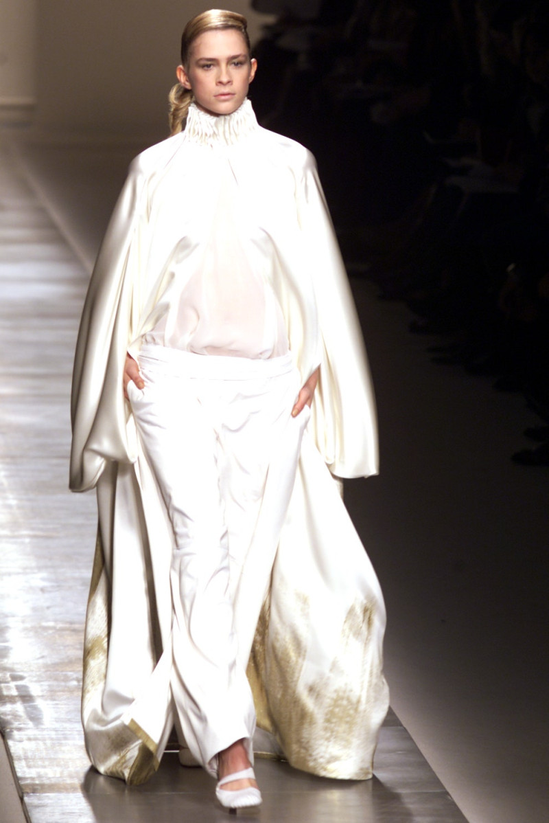 Givenchy Haute Couture fashion show for Spring/Summer 2002
