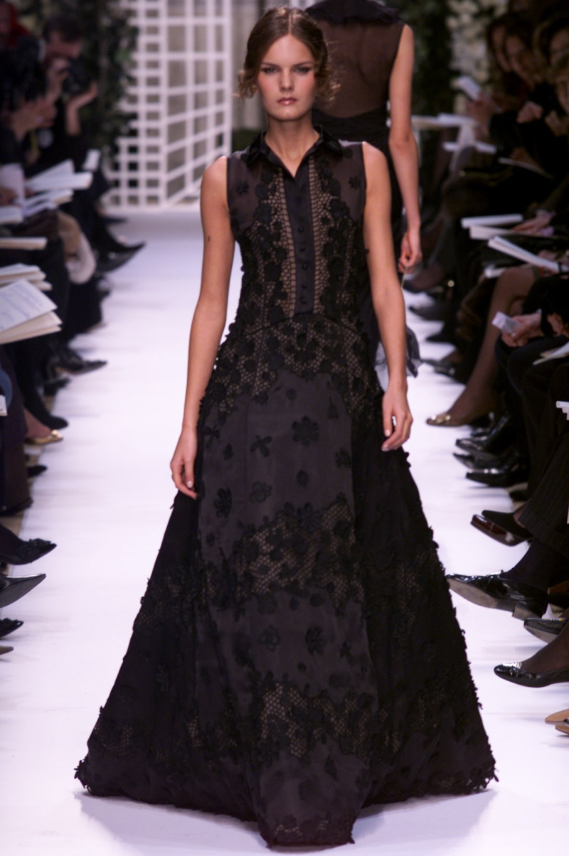 Balmain fashion show for Spring/Summer 2002