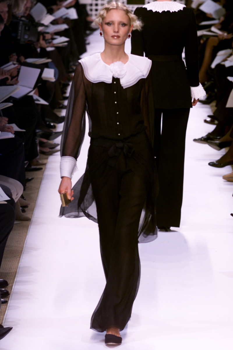 Balmain fashion show for Spring/Summer 2002
