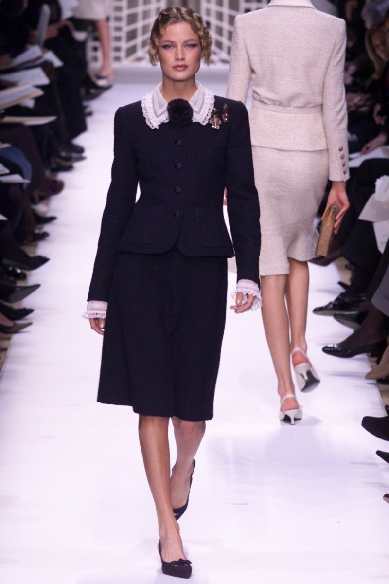 Balmain fashion show for Spring/Summer 2002