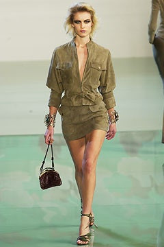 Valentino fashion show for Spring/Summer 2003