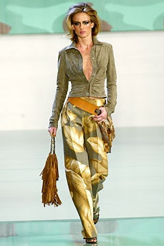 Valentino fashion show for Spring/Summer 2003