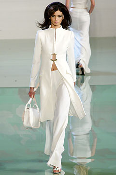 Valentino fashion show for Spring/Summer 2003