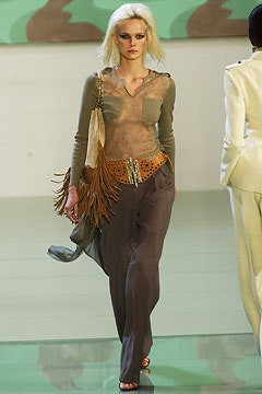 Valentino fashion show for Spring/Summer 2003