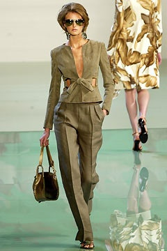 Valentino fashion show for Spring/Summer 2003