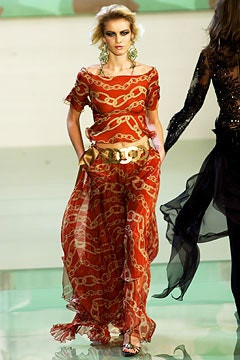 Valentino fashion show for Spring/Summer 2003
