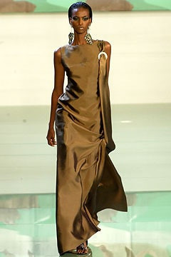 Valentino fashion show for Spring/Summer 2003