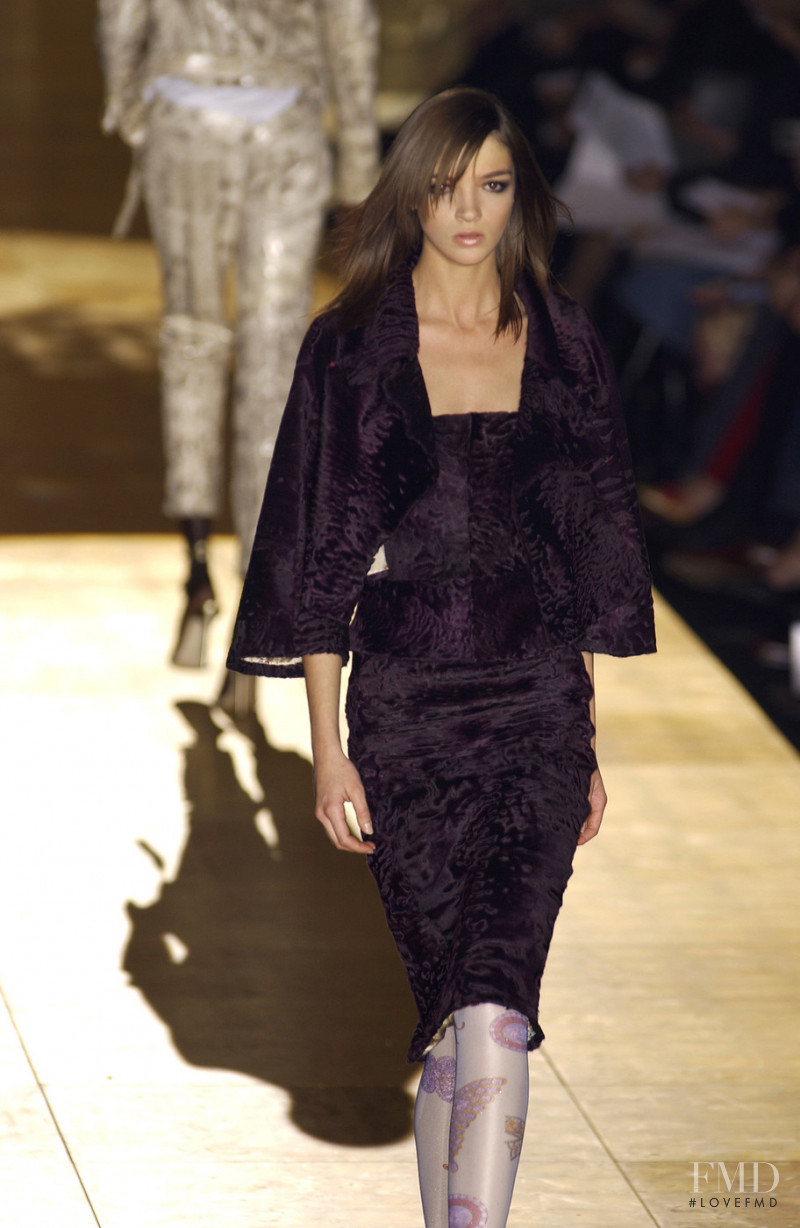 Mariacarla Boscono featured in  the Roberto Cavalli fashion show for Autumn/Winter 2002