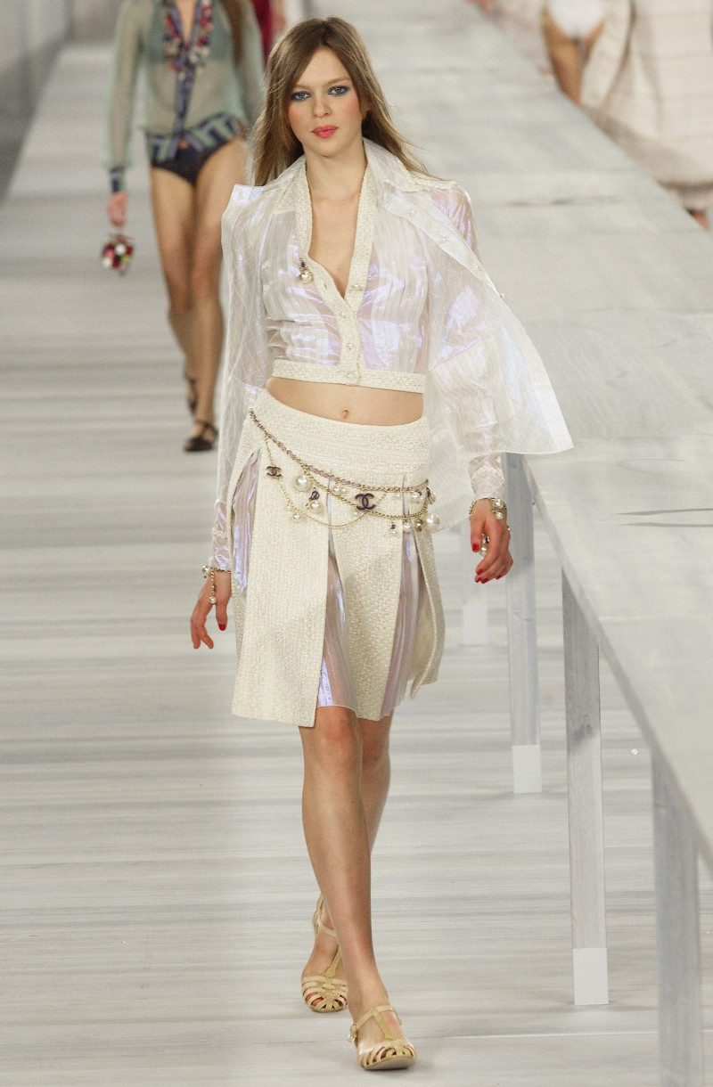 Chanel fashion show for Spring/Summer 2004