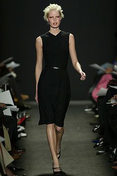 Carolina Herrera fashion show for Autumn/Winter 2004