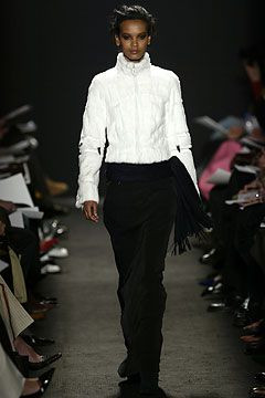 Carolina Herrera fashion show for Autumn/Winter 2004