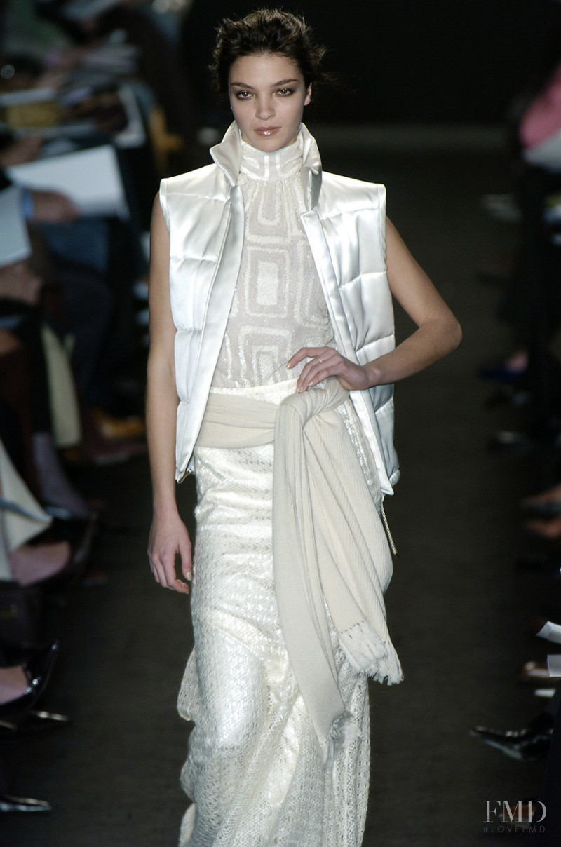 Mariacarla Boscono featured in  the Carolina Herrera fashion show for Autumn/Winter 2004