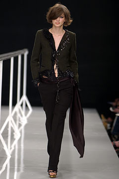 Moschino fashion show for Autumn/Winter 2002