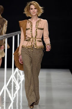 Moschino fashion show for Autumn/Winter 2002