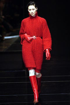 Gianfranco Ferré fashion show for Autumn/Winter 2002