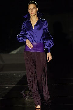 Gianfranco Ferré fashion show for Autumn/Winter 2002