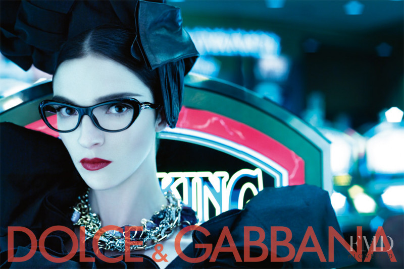 Mariacarla Boscono featured in  the Dolce & Gabbana advertisement for Autumn/Winter 2009