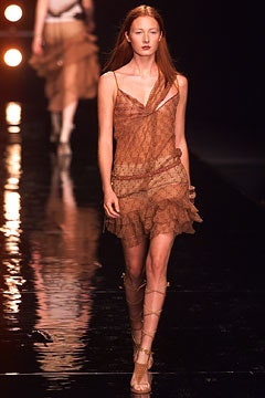 Alessandro Dell\'Acqua fashion show for Spring/Summer 2002