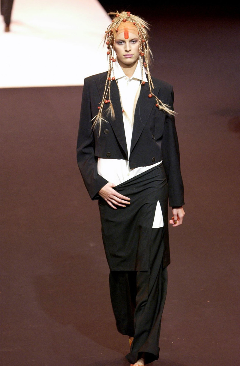 Karolina Kurkova featured in  the Jean-Paul Gaultier fashion show for Spring/Summer 2002