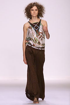 Missoni fashion show for Spring/Summer 2002