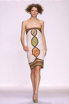 Missoni fashion show for Spring/Summer 2002