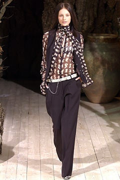 Dolce & Gabbana fashion show for Autumn/Winter 2002