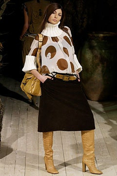 Dolce & Gabbana fashion show for Autumn/Winter 2002