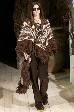Dolce & Gabbana fashion show for Autumn/Winter 2002