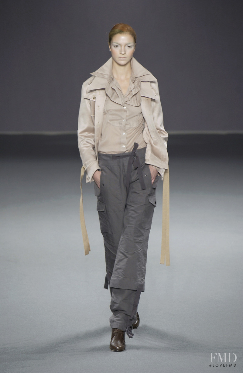 Mariacarla Boscono featured in  the Viktor & Rolf fashion show for Autumn/Winter 2003