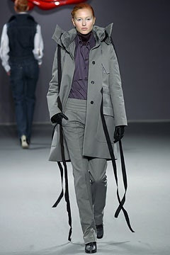 Viktor & Rolf fashion show for Autumn/Winter 2003