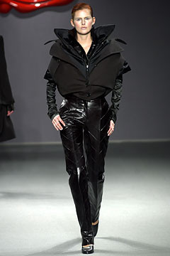 Viktor & Rolf fashion show for Autumn/Winter 2003