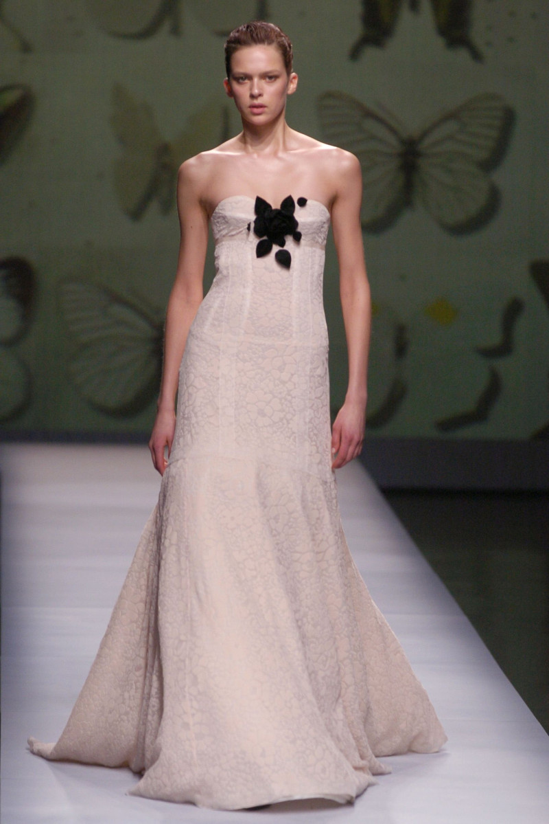 Rochas fashion show for Autumn/Winter 2004