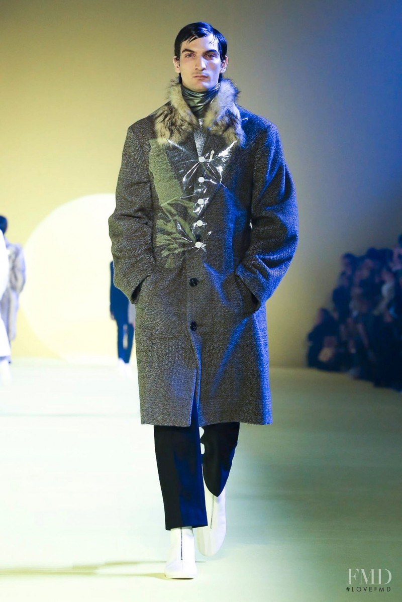 Raf Simons fashion show for Autumn/Winter 2020
