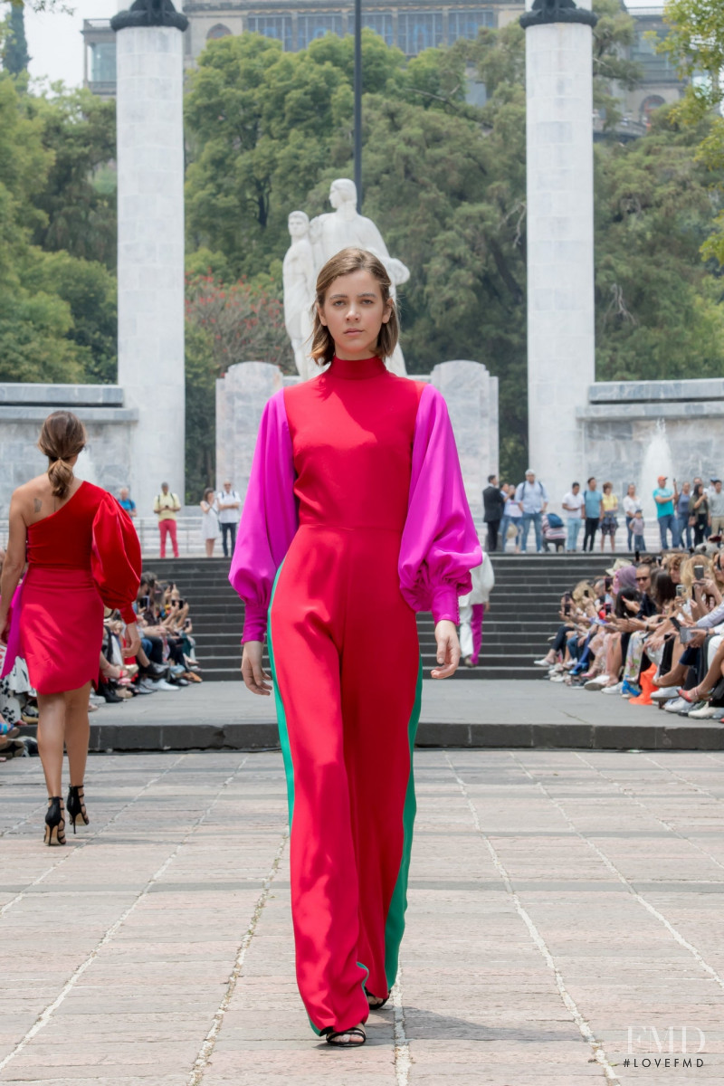 Sarah Cano featured in  the Kris Goyri fashion show for Autumn/Winter 2019