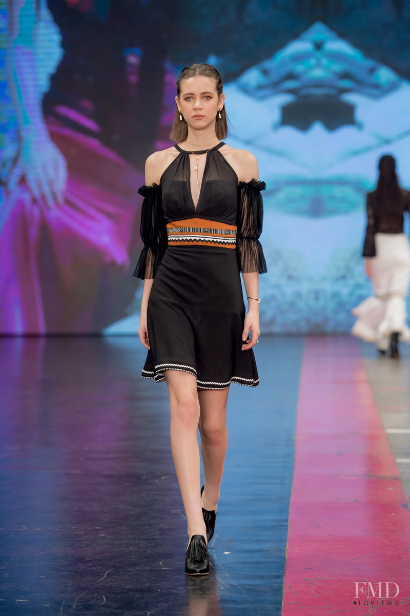 Sarah Cano featured in  the Lydia Lavin fashion show for Autumn/Winter 2019