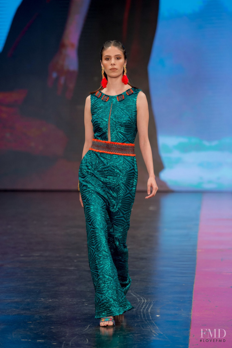 Iliana Ruiz featured in  the Lydia Lavin fashion show for Autumn/Winter 2019