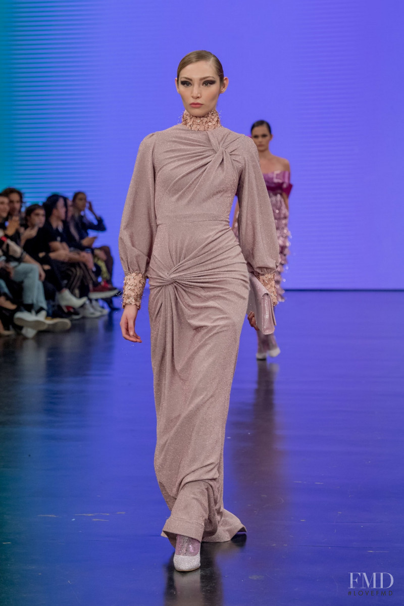 Annie van Rickley featured in  the Benito Santos fashion show for Autumn/Winter 2019